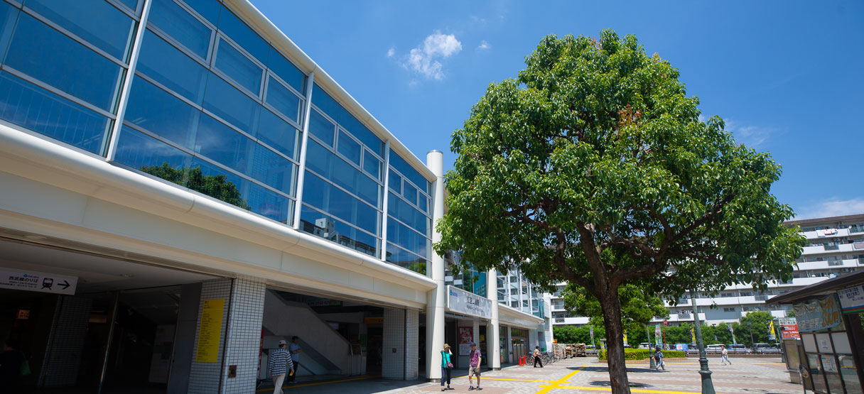 航空公園駅